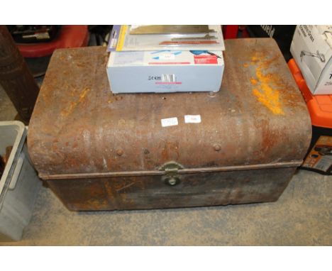 Tin trunk