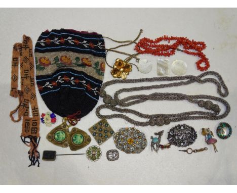 A bead sautoir, a bead purse, (lining a/f) and a quantity of vintage costume jewellery. 