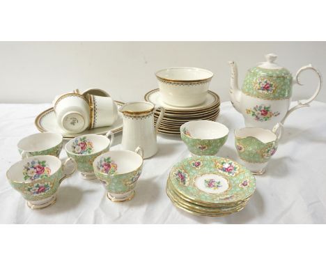 QUEEN ANNE GAINSBOROUGH PATTERN PART TEA SERVICEcomprising tea pot, tea cups and saucers, milk jug and sugar bowl (14); toget