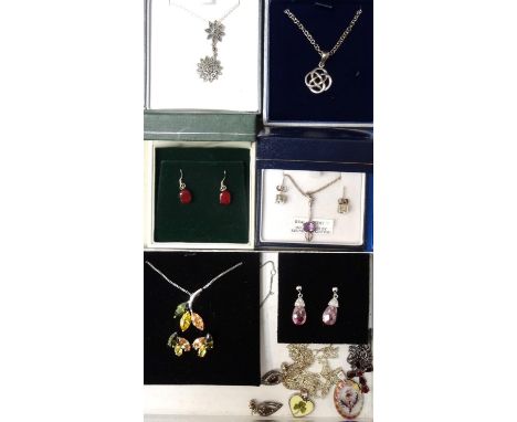 GOOD SELECTION OF SILVER JEWELLERYincluding an amethyst pendant on chain, boxed; a Celtic Lands Collection pendant on chain, 