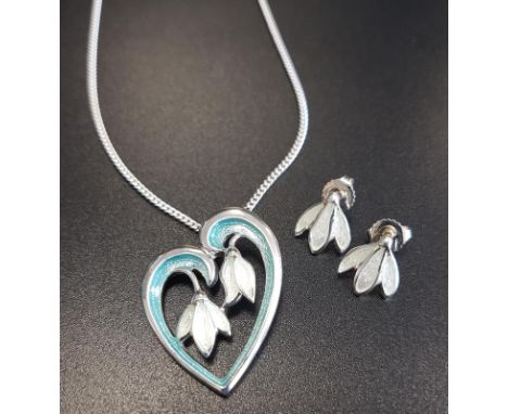 SHEILA FLEET ENAMEL DECORATED SILVER 'SNOWDROP' PENDANT AND MATCHING STUD EARRINGSthe pendant on silver chain, both with boxe
