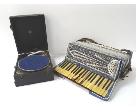 SETTIMIO SOPRANI ACCORDIONwith a blue cased body, shoulder strap, cased, together with a cased gramophone (2) 