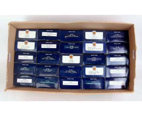 25 Bachmann goods wagons, all different (M,BNM)