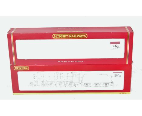 A Hornby R2085 GWR 4-6-0 1029 County of Worcester and R2391 1010 County of Carnarvon (M,BNM)