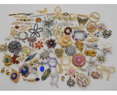 A collection of vintage costume jewellery brooches to include items by Hollywood, Ciro, etc Condition Report:No condition rep