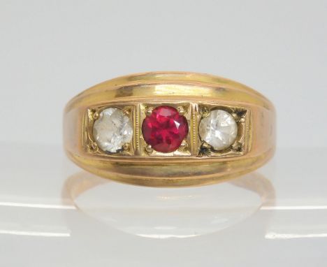 A 9ct gold three glass gem ring, size X, weight 5.6gms Condition Report:Available upon request