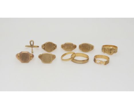 Five 9ct gold vintage signet rings, a 9ct buckle ring and four other 9ct gold rings, weight all together 41.2gms Condition Re