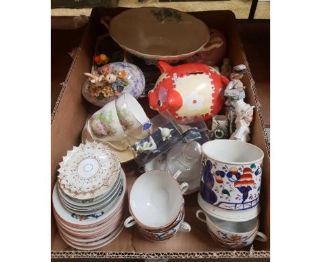 CARTON WITH A PIG MONEY BOX, VARIOUS CUPS &amp; SAUCERS &amp; FIGURINES