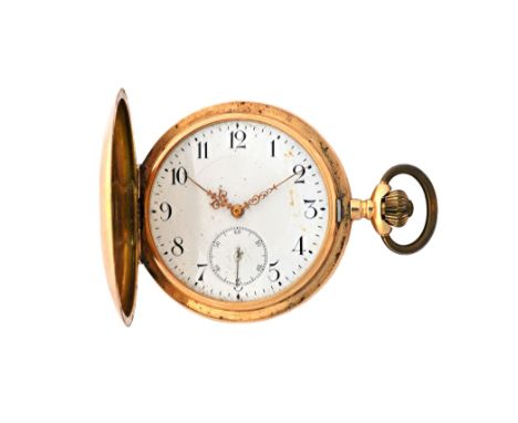 A gentleman's gold cased, keyless wind, hunting cased pocket watch, with an unsigned gilt jewelled lever movement, gilt metal