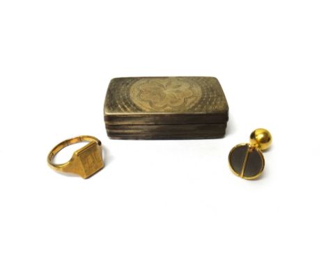 A 9ct gold signet ring, initial engraved, ring size S, weight 6.2 gms, a cufflink and a Dutch rectangular hinge lidded snuff 