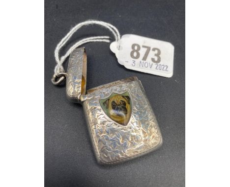 An Edwardian enamel decorated vesta with a heart shaped panel of a dogs head, London 1903