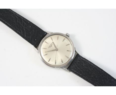A GENTLEMAN'S STAINLESS STEEL WRISTWATCH BY LONGINES the signed circular dial with baton and dagger numerals and sweep second