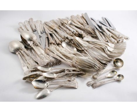 A COMPOSITE OR HARLEQUIN SERVICE OF KING'S PATTERN FLATWARE & CUTLERY INCLUDING:- Fourteen table spoons, twelve table forks, 