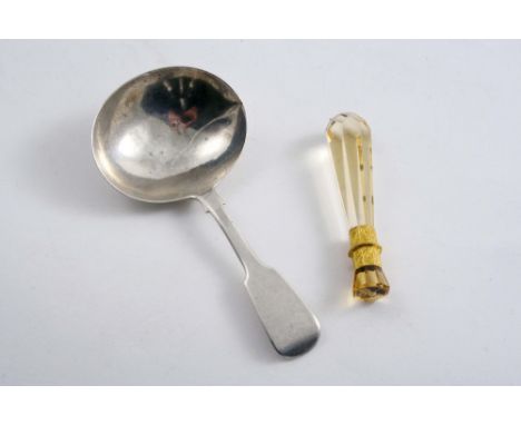 A VICTORIAN MOUNTED FACETED CITRINE SEAL with intaglio initials & a William IV Irish Fiddle pattern caddy spoon, maker's mark