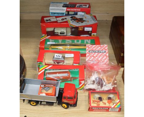 A collection of Britains boxed sets, farm animals etc., including Ford Tractor TW35, 9321, Country Landrover and Horsebox, 96