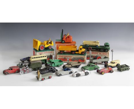 A collection of Diecast vehicles, to include a Dinky Supertoys Foden Flat Truck (No. 502), a Dinky Toys Coventry Climax Fork 