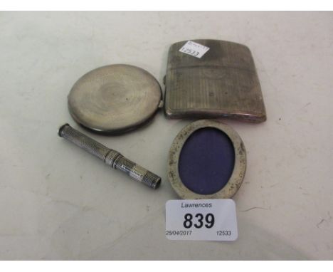 Sampson and Mordan silver cased propelling pencil, silver cigarette case, compact and miniature framed mirror (a/f)