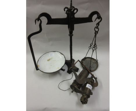 Richards Patent steam engine indicator together with a pair of iron and enamel scales