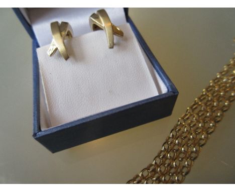 Pair of 9ct gold ladies cross earrings and 9ct gold chain link necklace