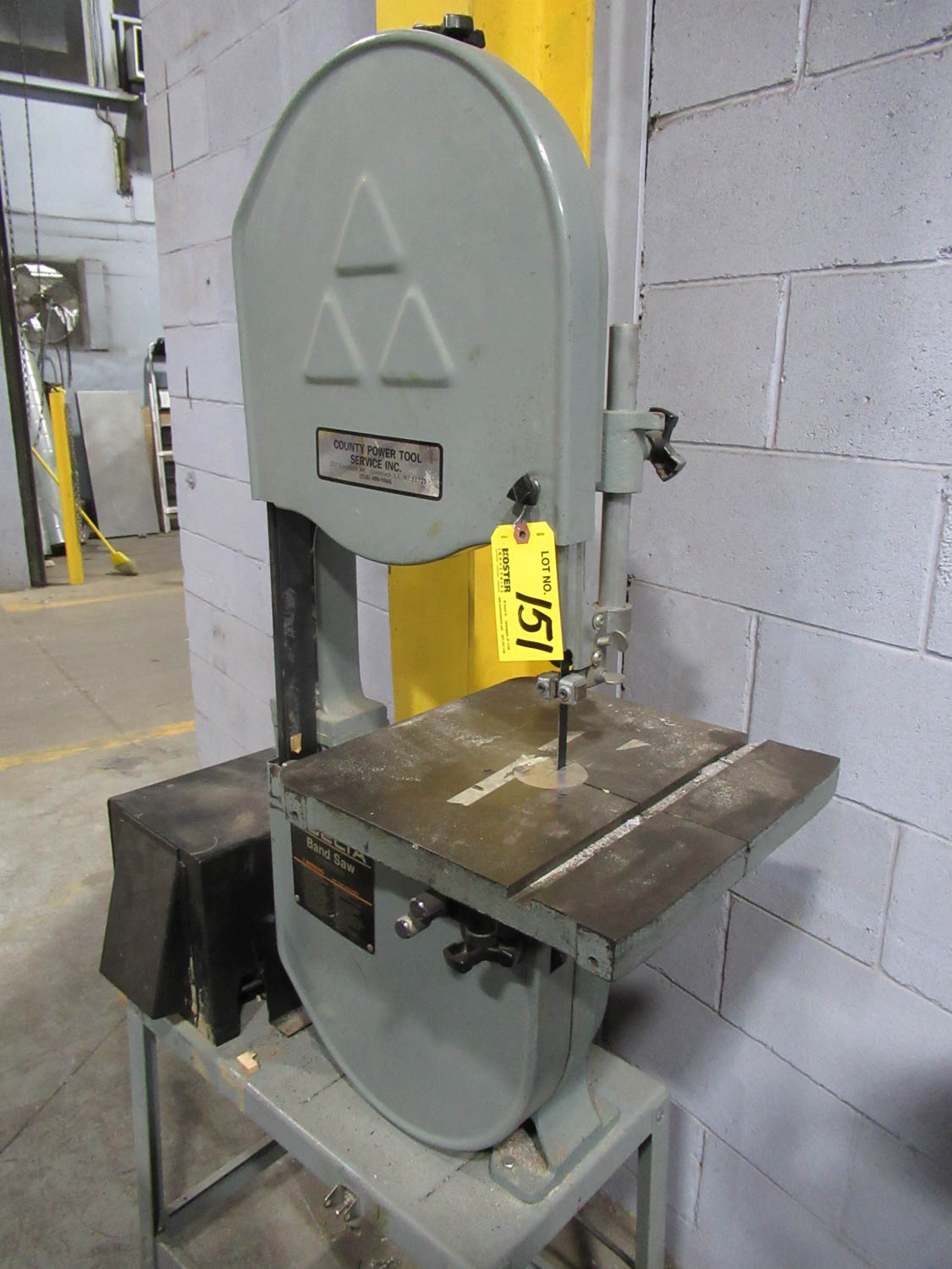 DELTA BANDSAW, CAT NO 28243S, S/N 87C03283