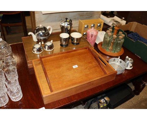 Four trays and a small quantity of teaware; a spice rack; cheese dish etc.