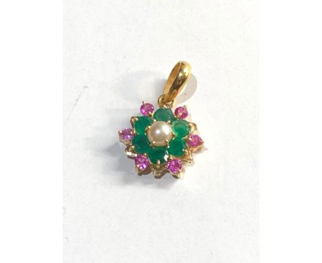 18ct gold emerald and ruby pendant 