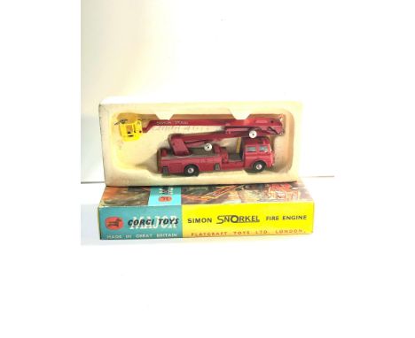 Corgi 1127 simon snorkel fire engine 