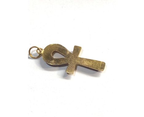 18ct gold enamel pendant 