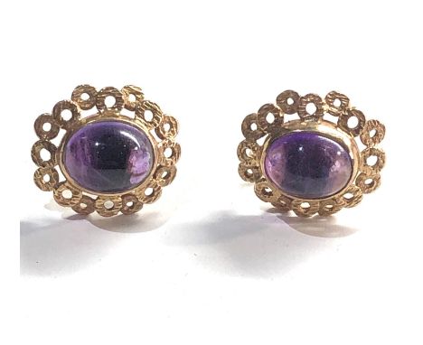 9ct screw back amethyst earrings total weight 7g 