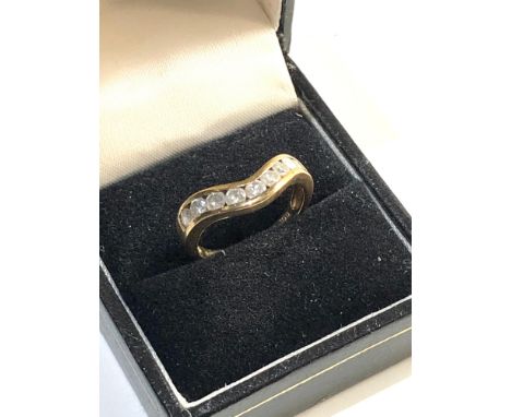 9ct gold 1ct diamond half eternity ring o, Diamonds in good overall condition 