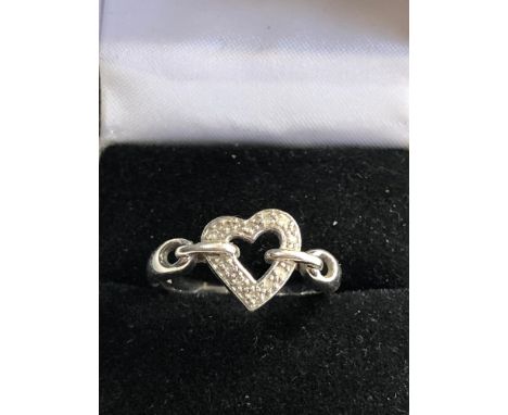 9ct white gold diamond heart ring ring size approx n weight approx 3.3g 