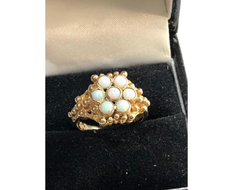 9ct gold opal ring, Good overall condition, no stones missing 