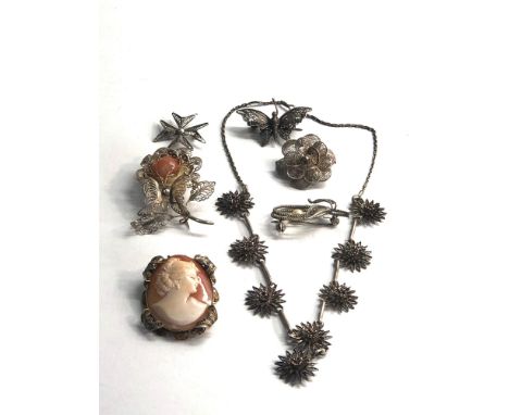 Selection of vintage silver filigree jewellery 