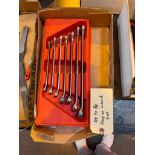COMPLETE SNAP-ON WRENCH SET 3/8" TO 3/4" W/TRAY