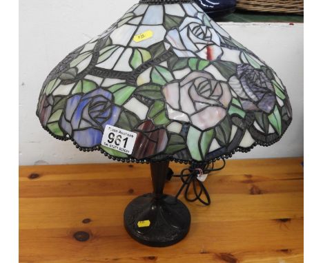 Tiffany Style Lamp 
