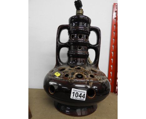 Retro Lamp Base 