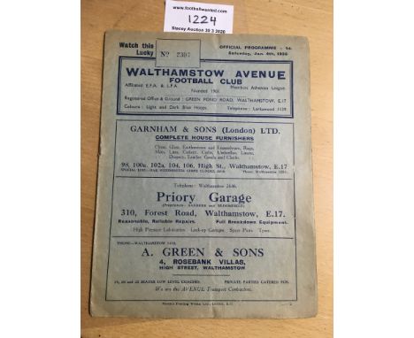 35/36 Walthamstow Avenue v Southall Football Programme: Amateur Cup 1st round in excellent condition with no writing. Lightes