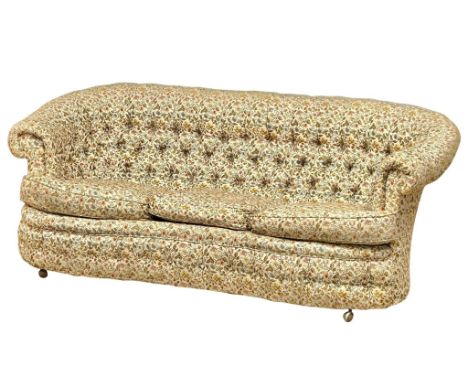 An Early 20th Century Victorian style deep buttoned back 3 seater sofa. 210xm 