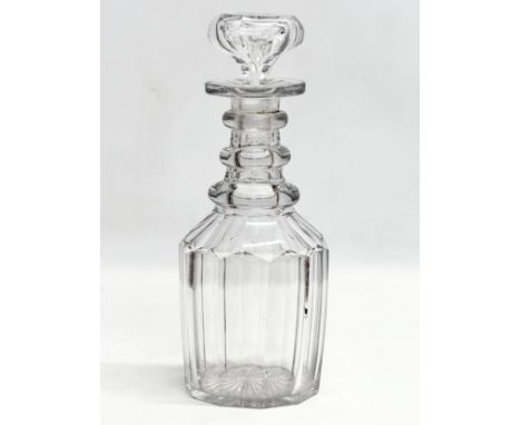 A William IV/Early Victorian 3 ring slice cut decanter. Circa 1830-1840. 27.5cm 