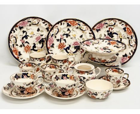 A quantity of Mason’s ‘Mandalay’ dinner and tea ware. 3 dinner plates. 2 large tea cups with saucers. 2 mugs, cake stand. Sug