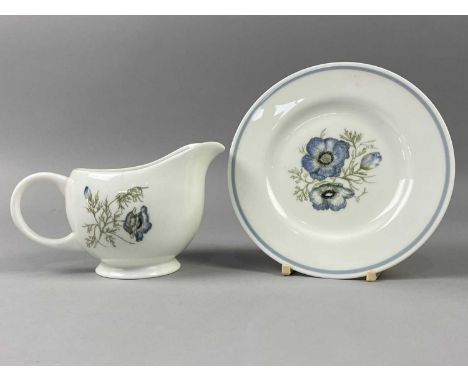 WEDGWOOD SUSIE COOPER 'GLEN MIST' PATTERN TEA AND COFFEE SERVICE