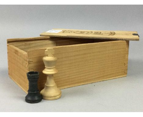 STAUNTON CHESS SET, in boxwood, along with four boxed chess sets and a further board games set (6)