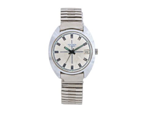 Sekonda 17 jewels gentleman's stainless steel wristwatch, the signed silver dial with baton markers and central black crossha