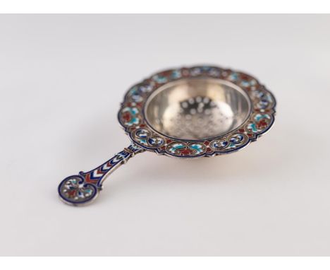 AN IMPERIAL RUSSIAN SILVER (.900 purity) AND CLOISONNE ENAMEL TEA STRAINER, 4 1/2" (11.5cm) long