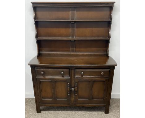 Ercol dresser Ht 161cm L 124cm D 47cm