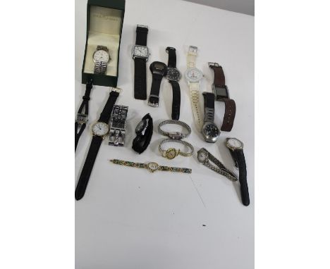 A box of assorted vintage watches 