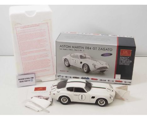 A CMC M-139 1/18 scale diecast Aston Martin DB4 GT Zagato #1, Le Mans 1961 race car, white with maroon/green racing stripe, w
