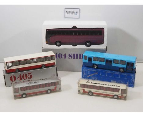 A group of NZG European outline diecast buses and coaches in 1:43, 1:50 and 1:60 scales - VG in G/VG boxes (5)