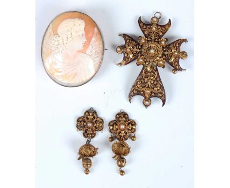 A gold, mounted tortoiseshell and half-pearl pendant brooch, designed as a cross with filigree decoration, length 6.2cm, widt