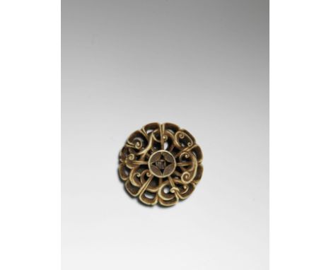 RYUSA NETSUKE EN BOIS DE CERFAsakusa, attribué à Kokusai, fin du XIXe siècleA STAG-ANTLER RYUSA NETSUKEAsakusa, attributed to